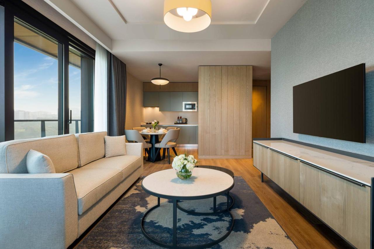 Movenpick Living Istanbul Camlivadi Hotel Kültér fotó